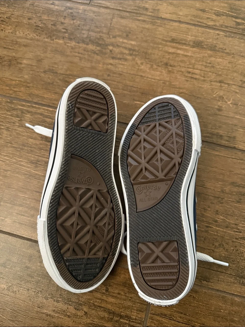 Converse Kids Navy and White Low Top Sneakers